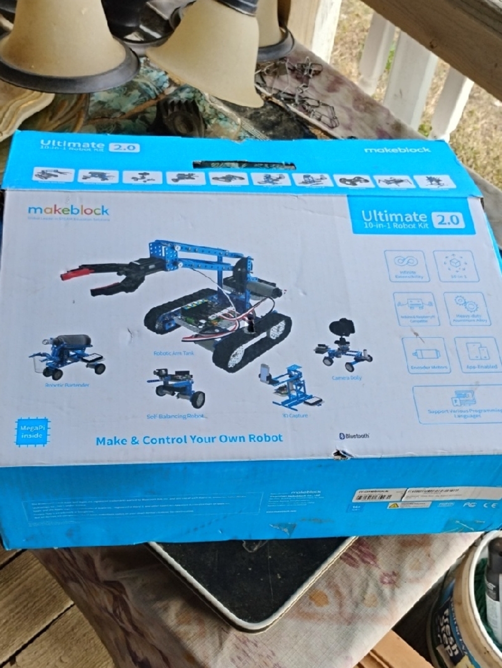 Makeblock Ultimate 2.0 Blue 10-in-1 Kids Robot Kit